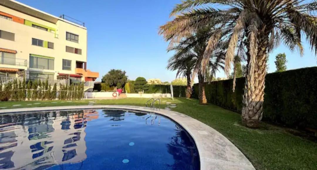 אוליבה Apartamento Paz Con Terraza Y Vistas Al Mar מראה חיצוני תמונה